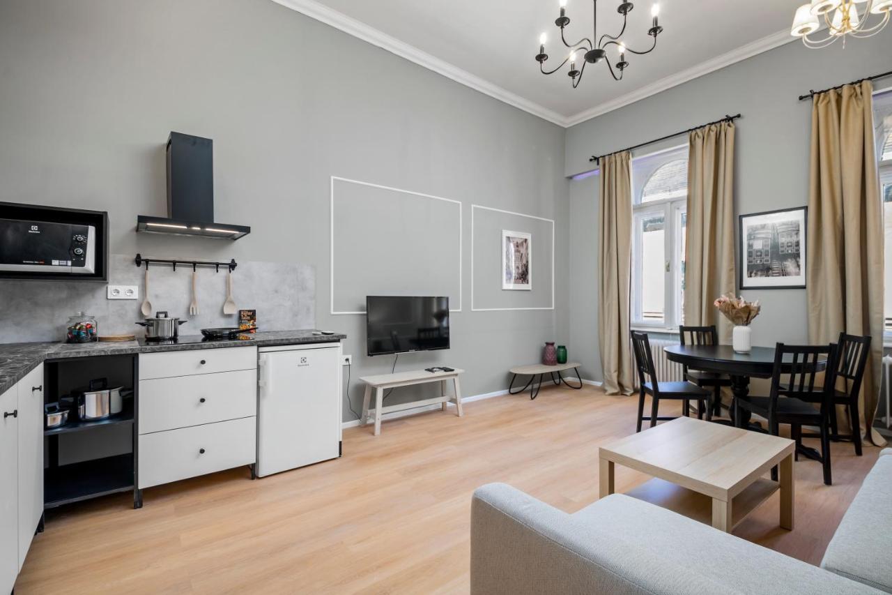 Venus Apartments - Akacfa I Budapest Exteriör bild