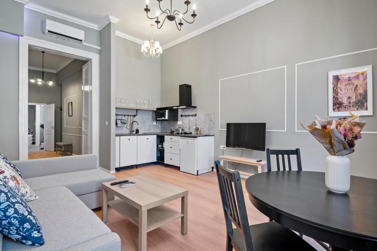 Venus Apartments - Akacfa I Budapest Exteriör bild